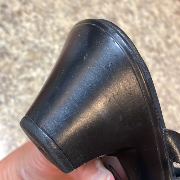 Clarks Bendables Black Slip On Heels. Size 8.5. Leather Upper. GUC - Picture 9 of 16